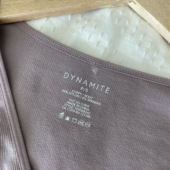 Dynamite long sleeve crop top - Picture 3 of 3